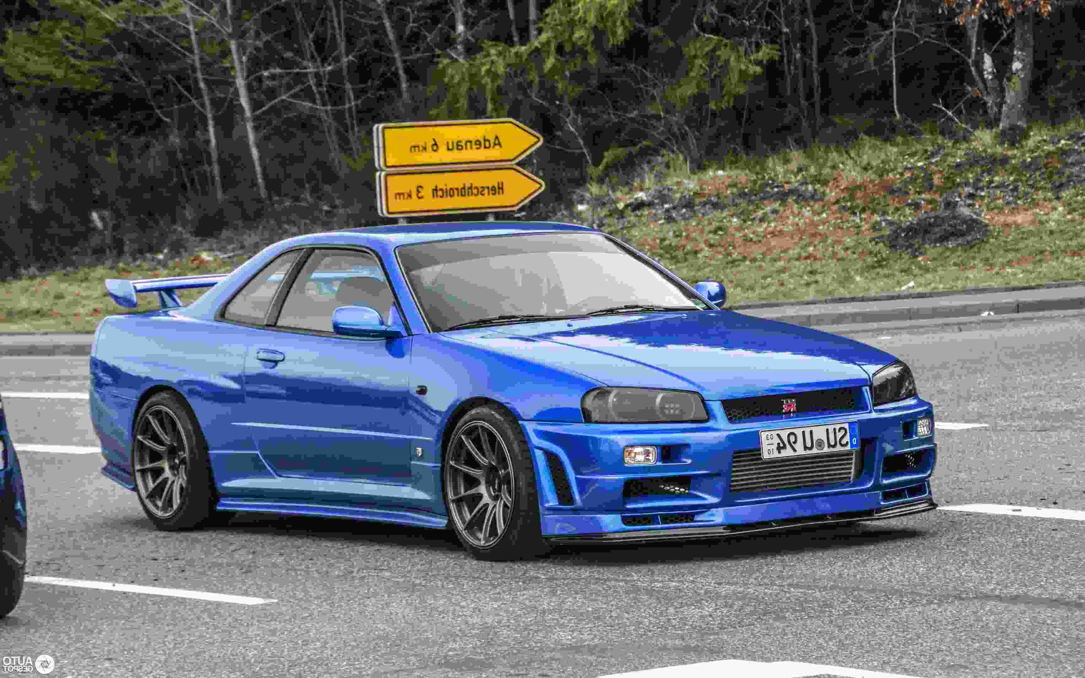 Second-hand Nissan Skyline R34 GT-R in Ireland