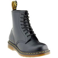 dr marten boots size4 for sale