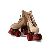 retro roller skates size 7 for sale